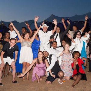Event-Styling-Deloitte-Barefoot-and-Black-Tie-on-the-Beach-019